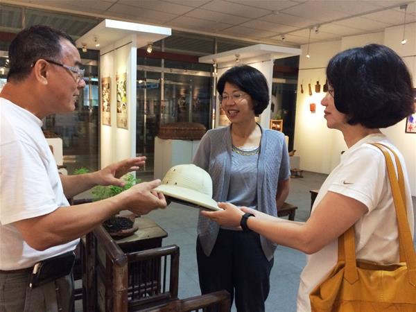 文化局長參觀主題展